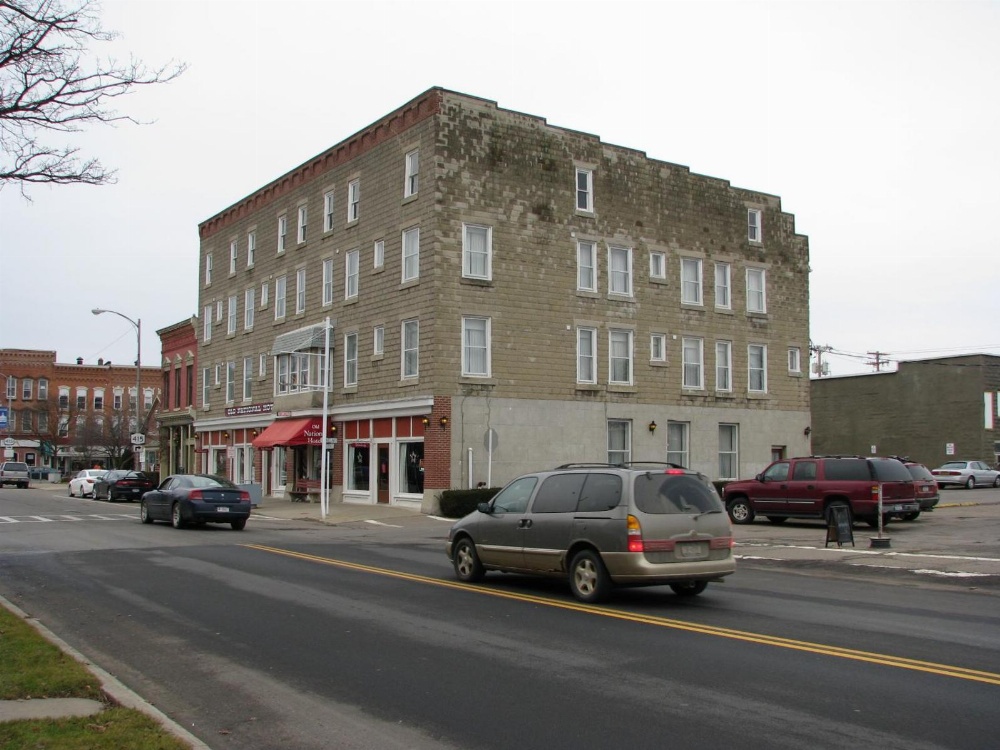 Old National Hotel Main image