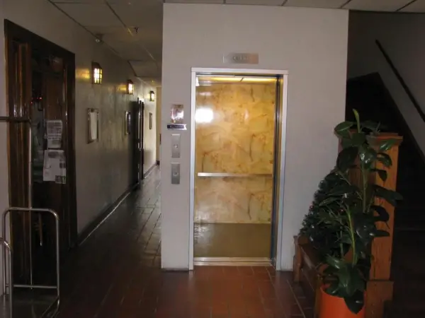 Old National Hotel 5